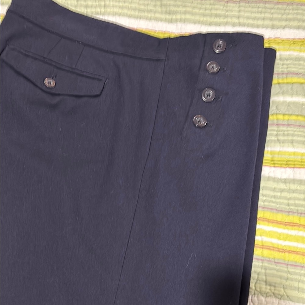 Stylish Navy Button-Accent Gap pants
